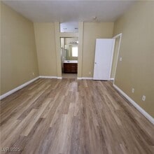 Building Photo - 8845 Winter Sky Ave