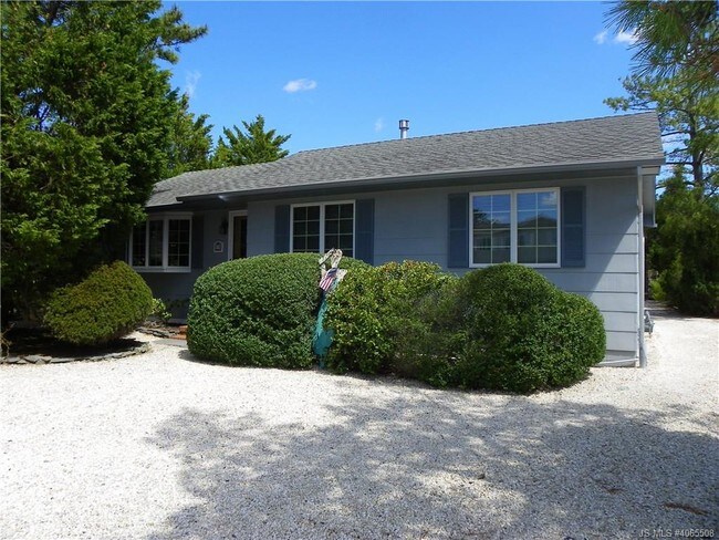 Building Photo - 15 W 13th St