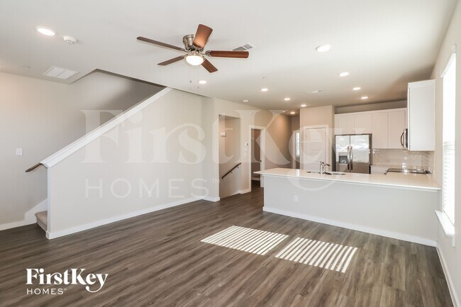 Foto del edificio - 18436 Idyllic Aly