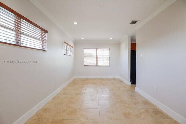 Foto del edificio - 2836 SW 2nd St