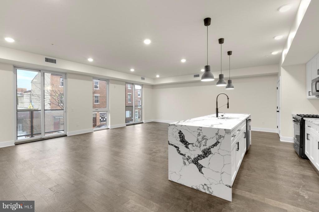 Foto principal - 1868 Frankford Ave