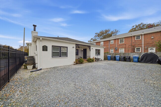 Foto del edificio - 316 24th St