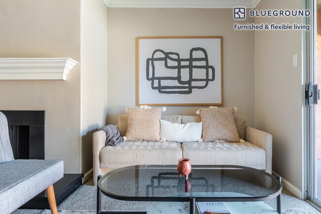 Building Photo - 350 Budd Ave