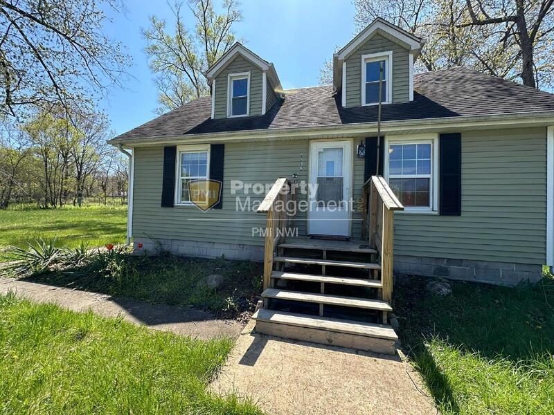 Primary Photo - 3839 E 34th Ave