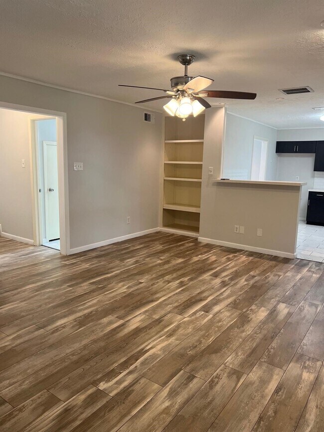 Foto del edificio - 10227 Autumn Meadow Ln