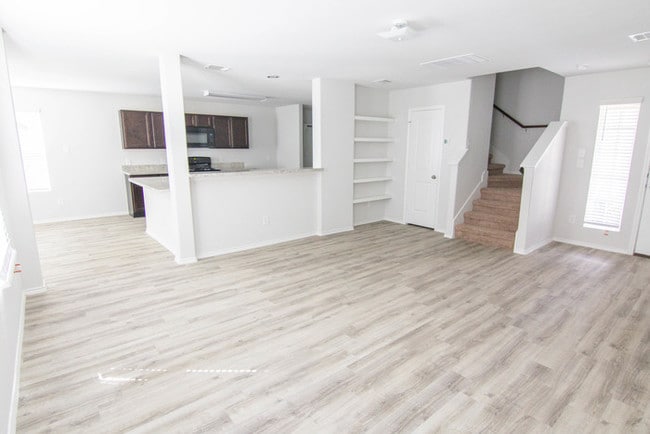 Building Photo - 24414 Treviso Gardens Dr
