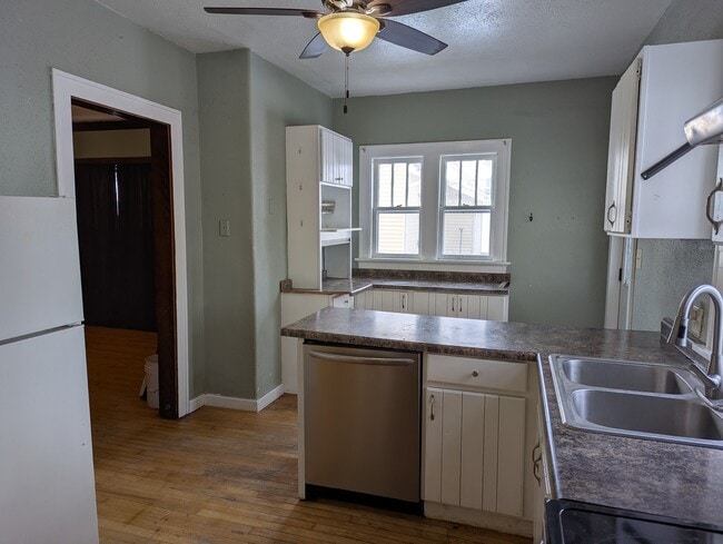 Foto del edificio - 828 W Thomas St