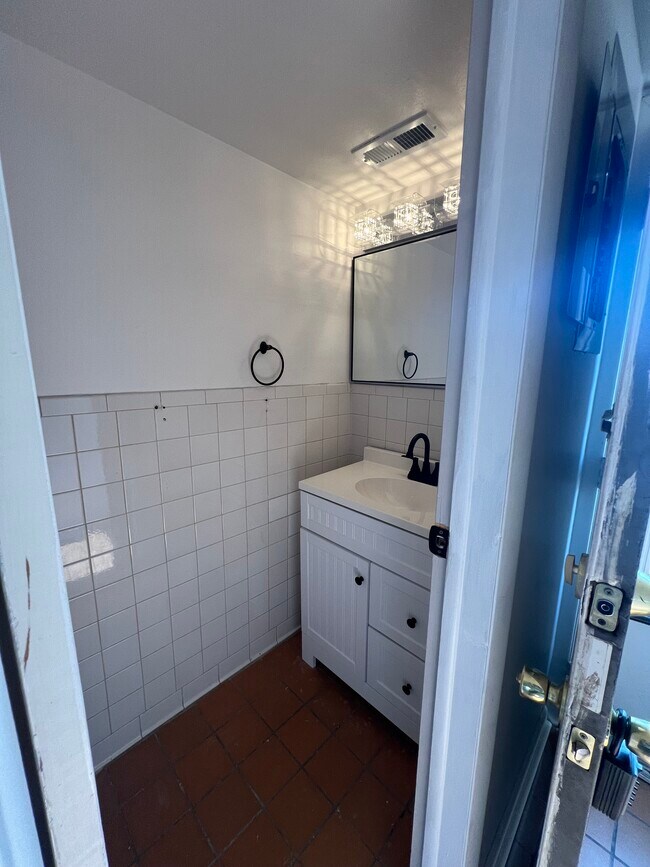 Foto del edificio - 7376 Countrybrook Dr