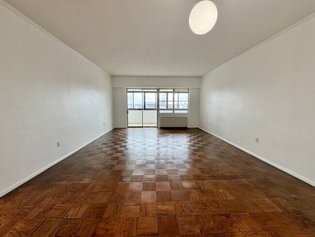 Building Photo - 6 Whittier Pl