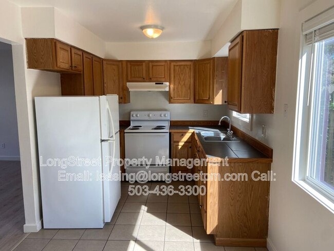 Photo - 11380 SW Greenburg Rd House