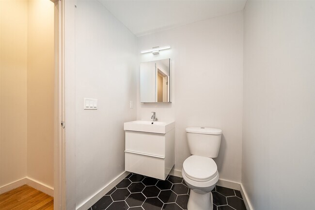 Foto del edificio - 541 42nd St