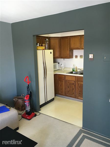 Building Photo - 4194 Packard St