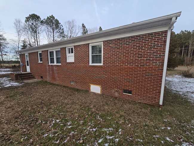 Building Photo - Sussex County - 3 bedroom house