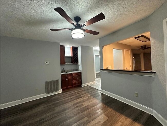 Building Photo - 177 Avant Garde Cir