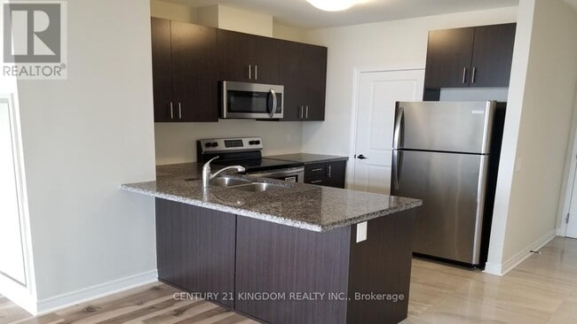 Building Photo - 7325 Markham Rd