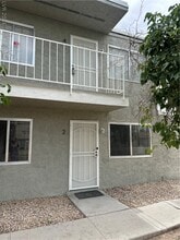 Building Photo - 3355 Sylvia St