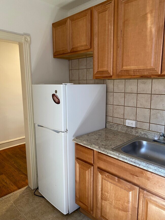 Kitchen - 3402 F St