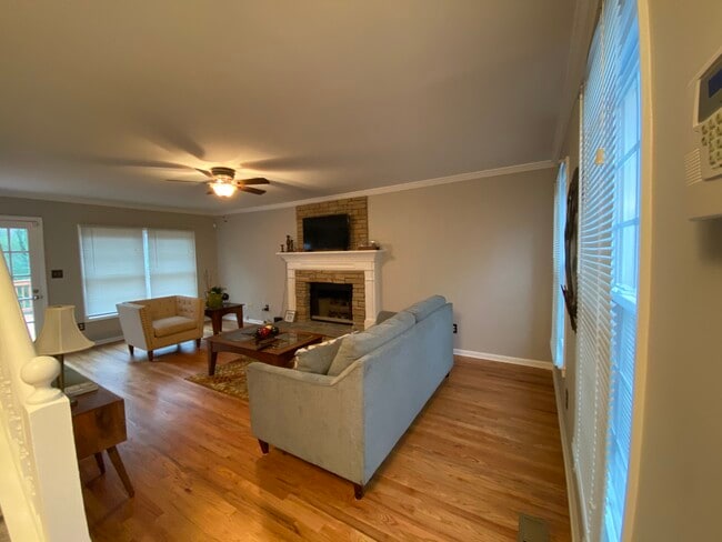 Building Photo - 3209 Ivory Trail