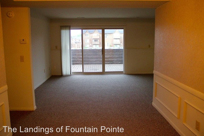 Building Photo - 6065 Fountain Pointe