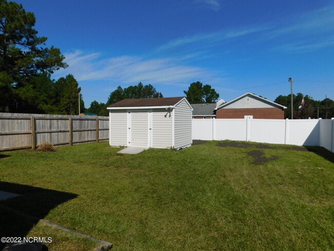 Building Photo - 112 Jenny Ln