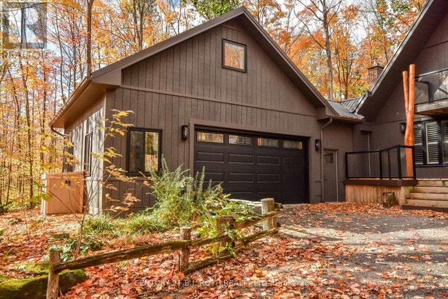 Building Photo - 10 Slalom Dr