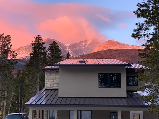 Foto del edificio - 75 Aspen Meadow Ln