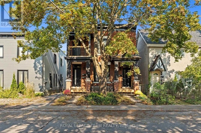 Building Photo - 179 Cathcart St