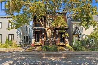 Building Photo - 181 Cathcart St