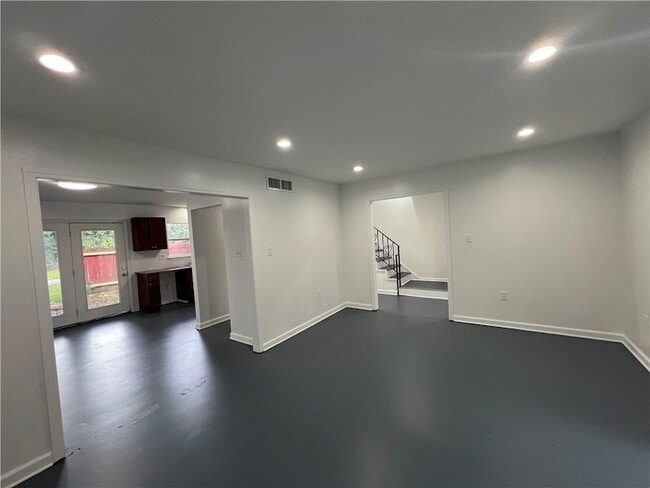 Foto del edificio - 7702 Belcrest Pl