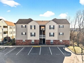 Building Photo - 3113 Welsh Dr