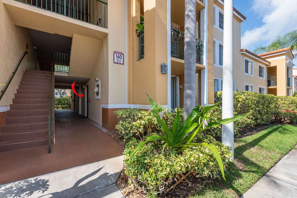Photo - 160 Yacht Club Way (Hypoluxo, FL)