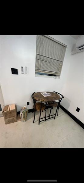 Foto del edificio - 3225 NW 17th St