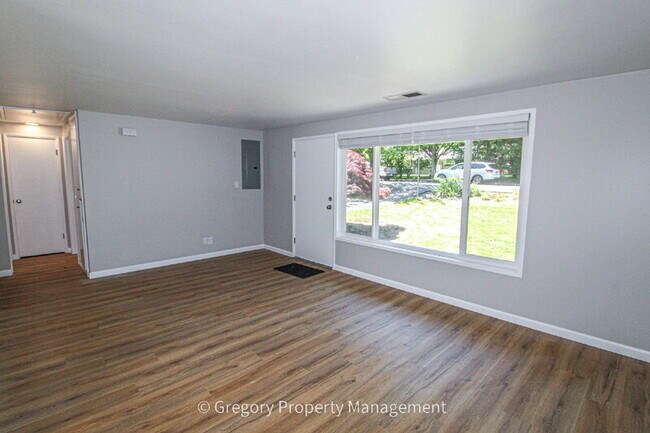 Foto del edificio - 23005 60th Ave W