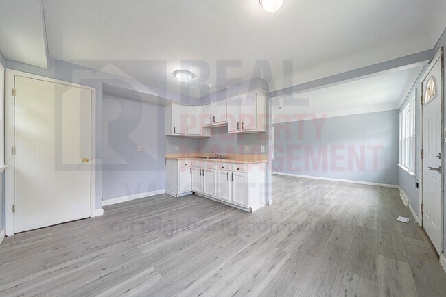 Foto del edificio - Welcoming 3 Bed 1 Bath Single  Family Home