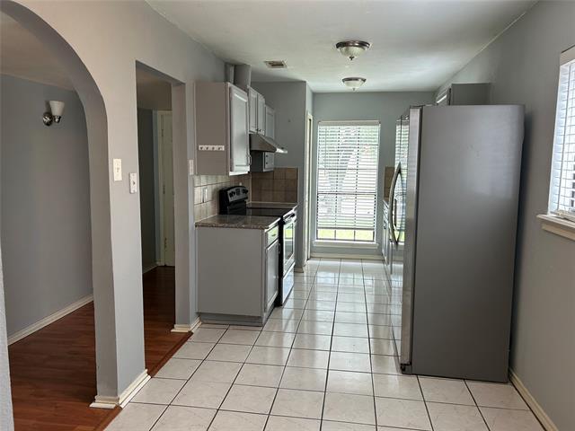 Foto del edificio - 4932 Arbor Glen Rd
