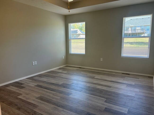 Building Photo - Brand New 4 Bedroom Home in Aurora