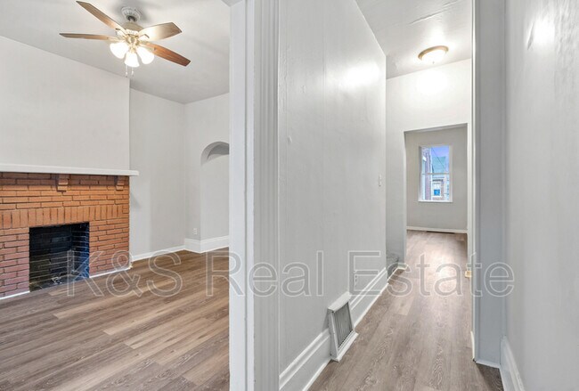 Building Photo - 1725 Brighton Rd