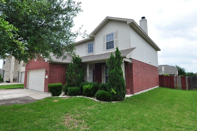 Foto del edificio - 4 Bedroom 2.5 Bath in Hutto!