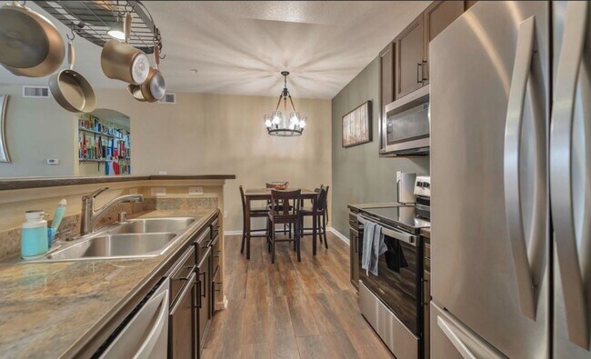 Kitchen with Granite Countertops, Lots of Storage - 2875 Blue Sky Cir