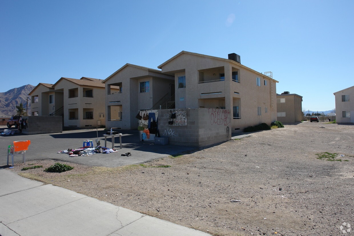 Foto del edificio - Foothills Terrace