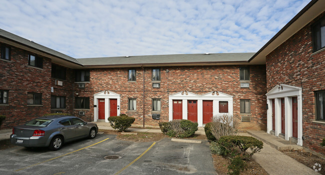 Building Photo - Washington Gardens