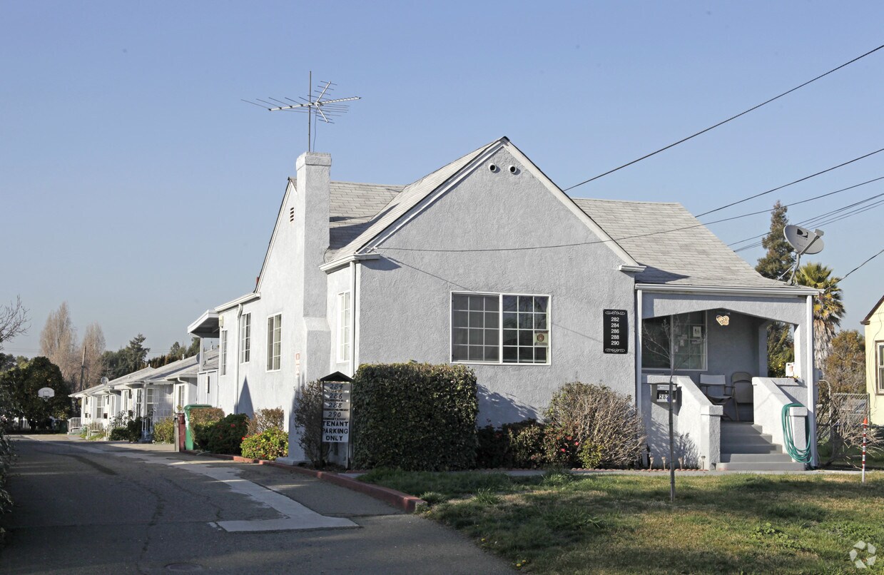 Foto principal - 282-290 Cherry Way