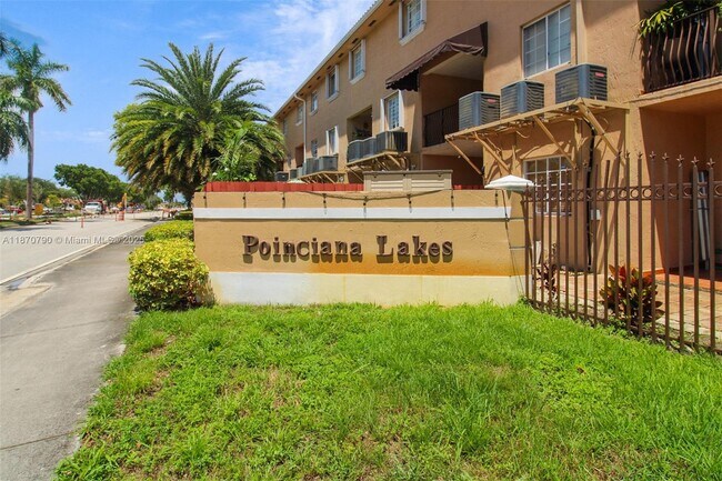 Foto del edificio - 17425 NW 75th Pl