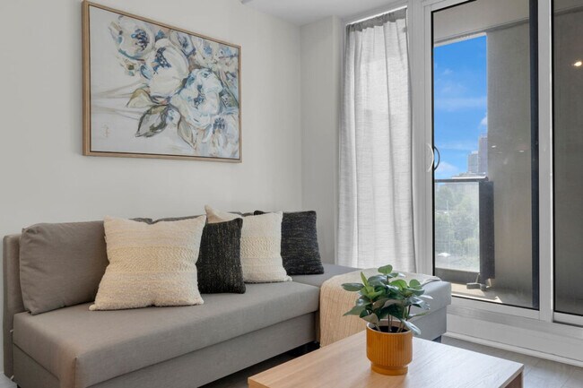 Photo du bâtiment - 251 Jarvis St