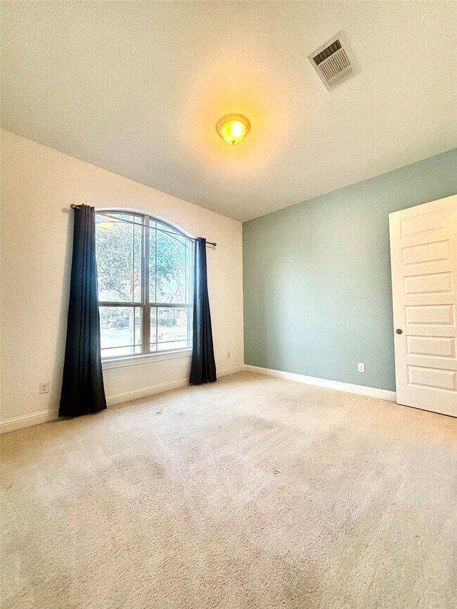 Foto del edificio - 13326 Lake Chesdin Rd