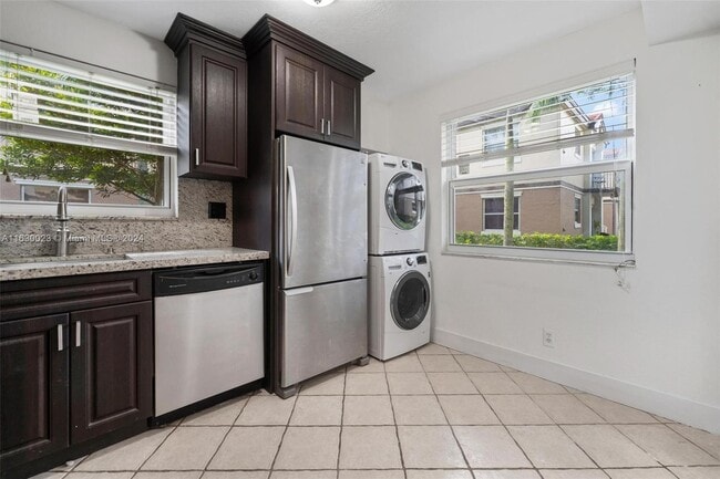 Foto del edificio - 11232 SW 12th St