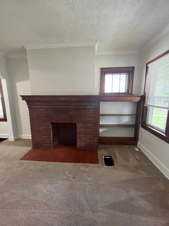 Foto del edificio - 1372 Aberdeen Ave