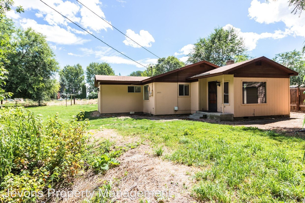Primary Photo - 2903 S Wiley Rd