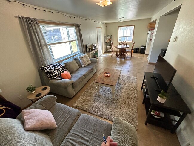 Foto del edificio - 1505 Springbrook Dr