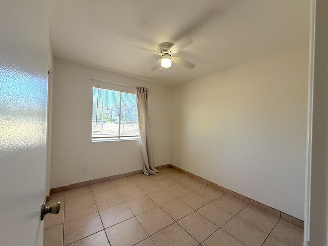 Foto del edificio - 3522 W Toledo St